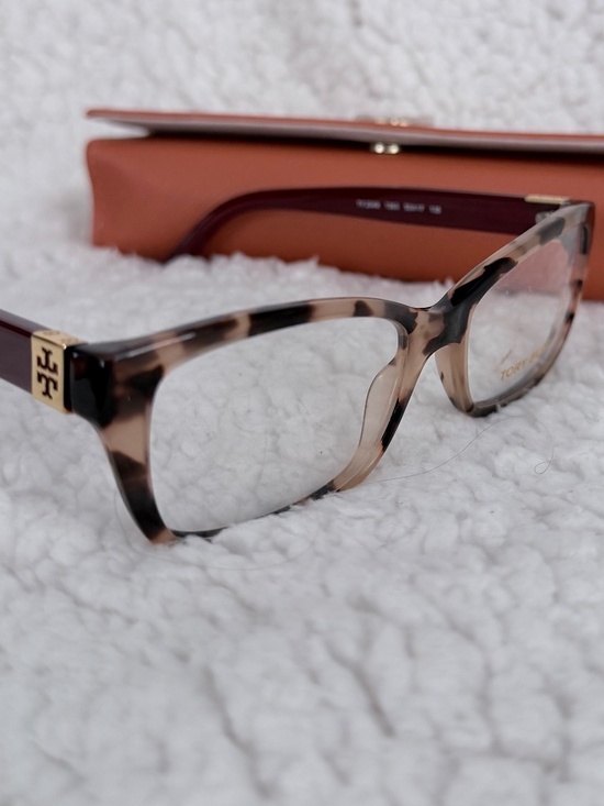 Tory Burch NWT Rectangular Tortoise Shell Eyeglasses + Case main image 12